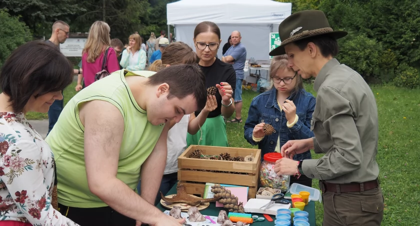 [ZDJĘCIA] Piknik Rodzinny w Specjalnym Ośrodku Szkolno-Wychowawczym. Z okazji Dnia Dziecka