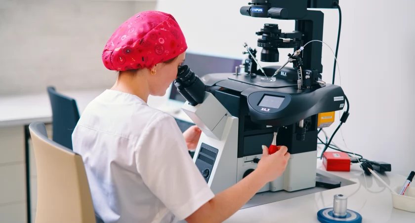 Pary walczące z niepłodnością zyskały refundację in vitro