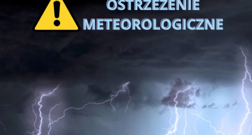 Ostrzeżenie meteorologiczne: Burze z deszczem do 40 mm i wiatrem do 110 km/h w powiecie radomszczańskim