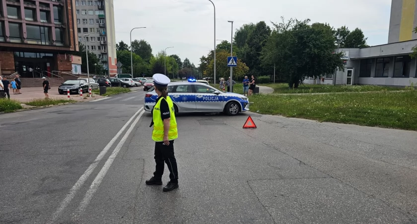 76-latek potrącił 72-latka. Do wypadku doszło na przejściu dla pieszych na ulicy Piastowskiej