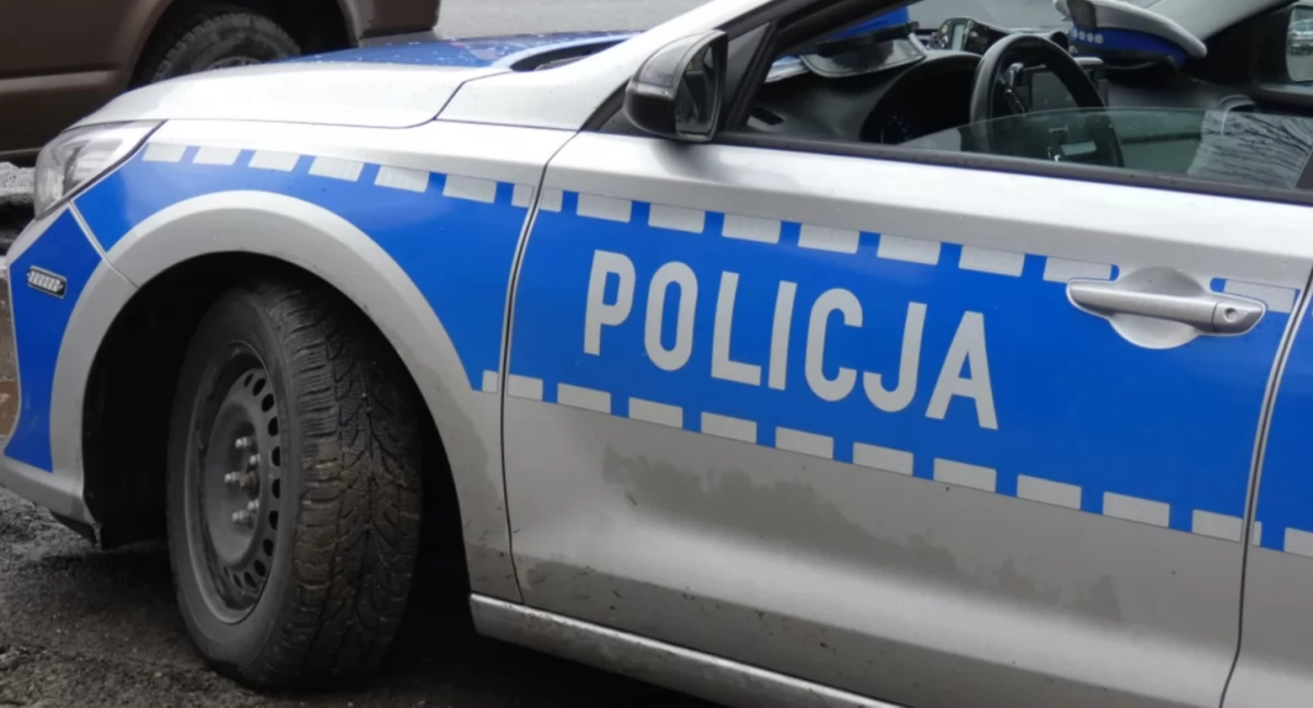 Jedlno Pierwsze: mężczyzna przewrócił się na ulicy i zmarł