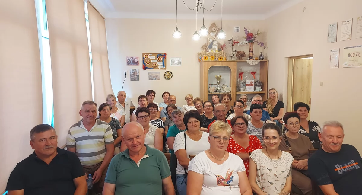  Jak prawidłowo dbać o zdrowie? Dzięki Fundacji Onkologicznej Rakiety dowiedzieli się Członkowie Stowarzyszenia Zawsze Razem z Wielgomłyn