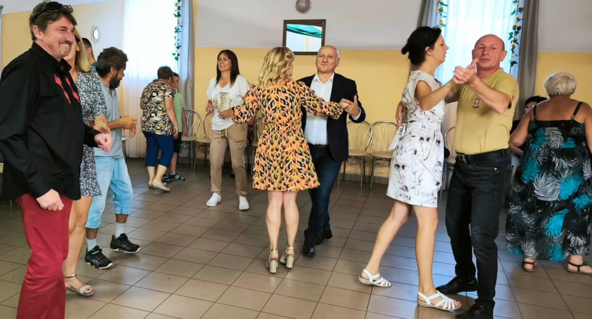Taneczna noc w Płoszowie. Stowarzyszenie 