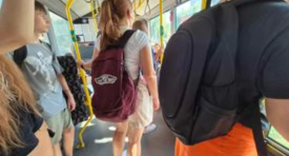 Zmiany MPK w kursowaniu autobusów linii nr 1, 11, 12 i 19.  Autobus nie zatrzymuje się na przystanku przy Sanickiej