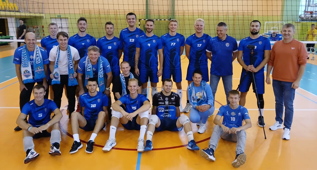 W Akademii Siatkówki KS Volley Radomsko trwa nabór uzupełniający. Siatkarze wznowili treningi