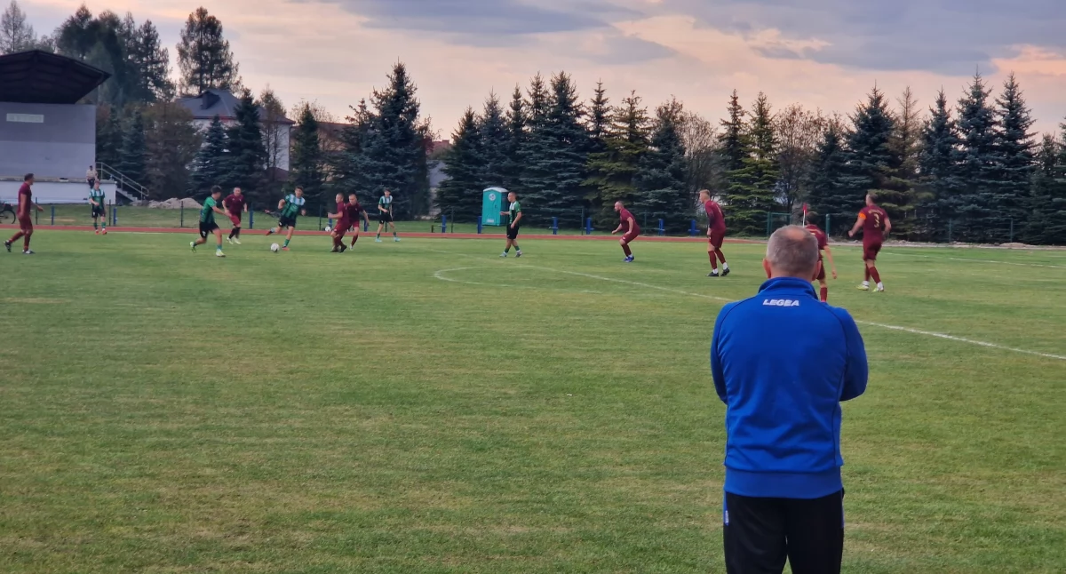 Trener Ozga: - Zabrakło skuteczności i doświadczenia. Hattrick Daniela Sobczyka