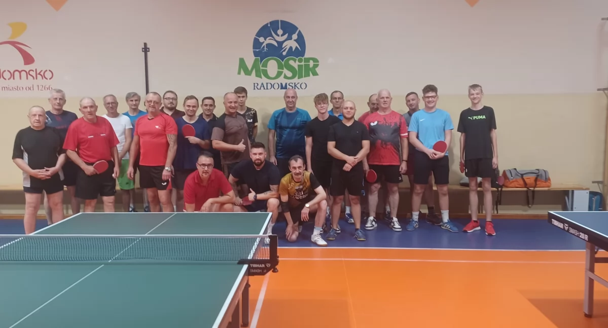 MOSiR. W pierwszym turnieju Tenisa Stołowego zagrało 23 zawodników