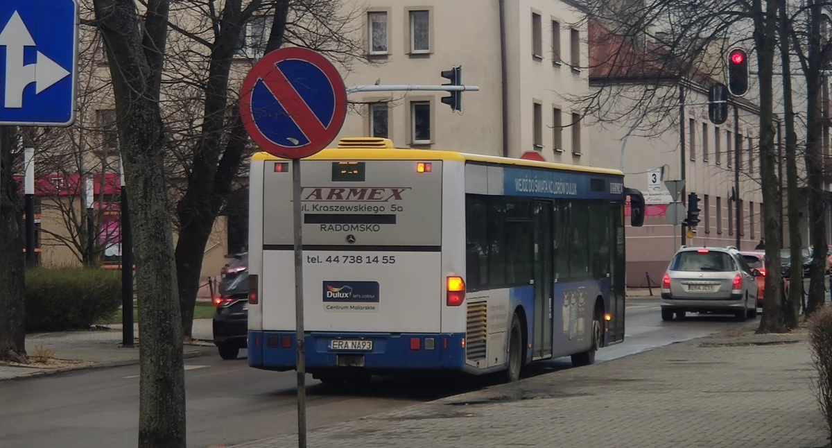 Urząd Miasta informuje: W związku z remontem ulicy Ciepłej zmieni się trasa linii numer 4