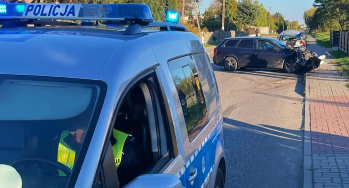 Wypadek w Krzywanicach. Audi uderza w tył Toyoty. Sprawca zderzenia ma... 16 lat