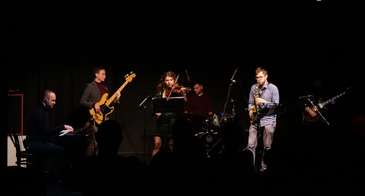 Jazzowe zaduszki w MDK. Na scenie zespół Wonky Town