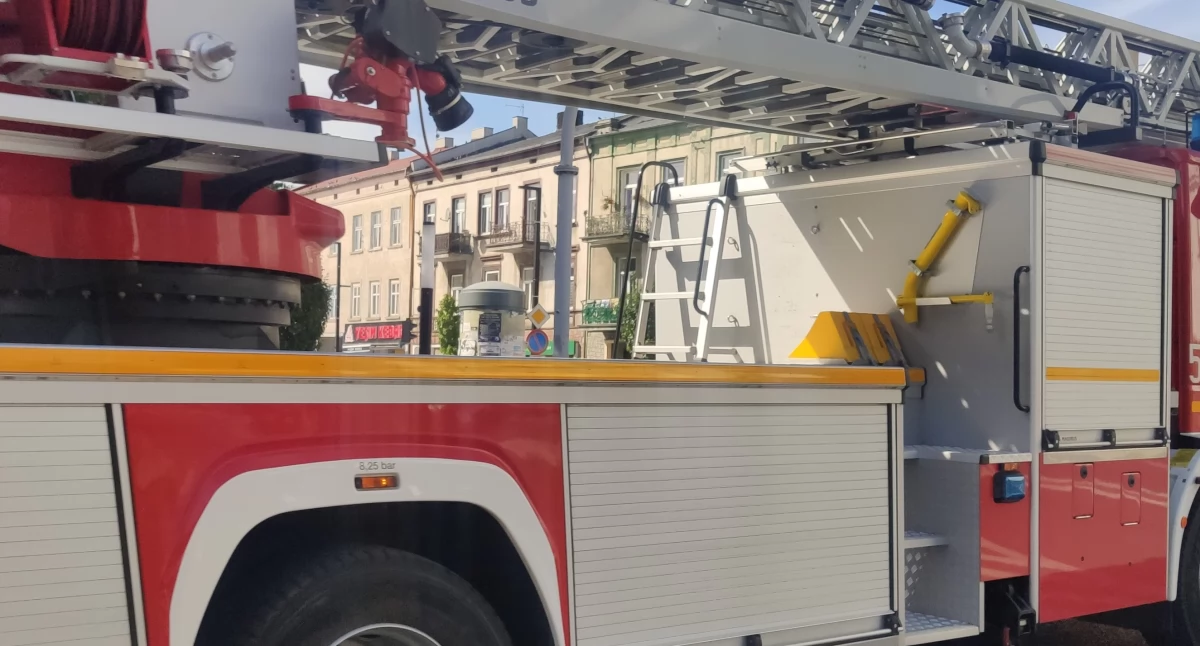 Dwa wyjazdy jednego dnia. Strażacy zastępowali ratowników. Pomogli 37 i 62-latkowi