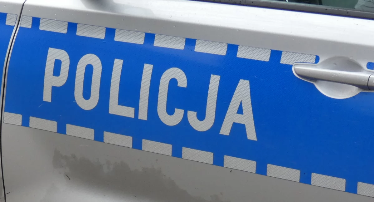 52-latka odebrała telefon. Usłyszała: - Tu policja. Pani syn potrącił ciężarną kobietę. Niech pani uszykuje 25 tysięcy, ktoś po nie przyjdzie