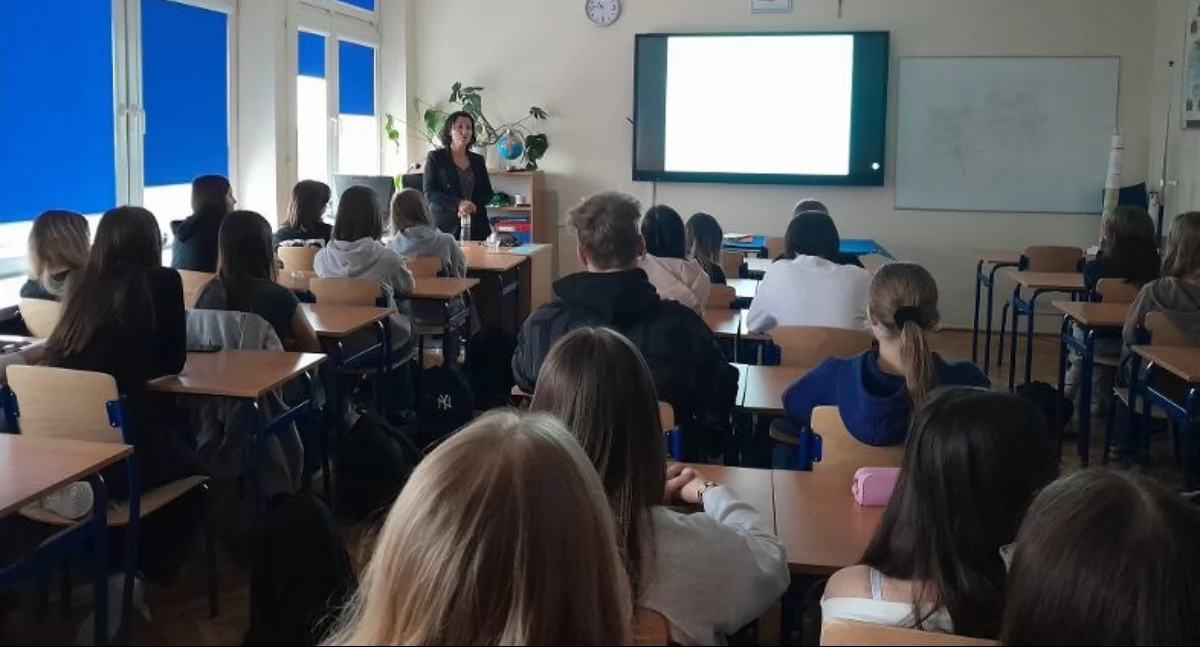 21 listopada Światowy Dzień Rzucania Palenia. W I LO odbyły się prelekcje na ten temat