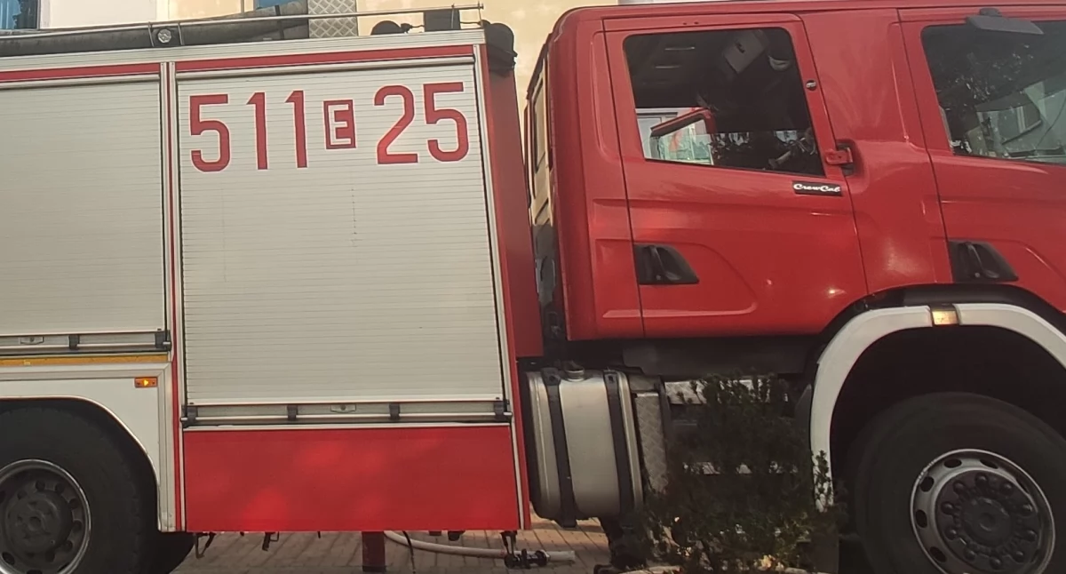 Strażacy otwarli drzwi jednego z domów w Piaszczycach. Na pomoc mieszkającemu tam mężczyźnie było za późno