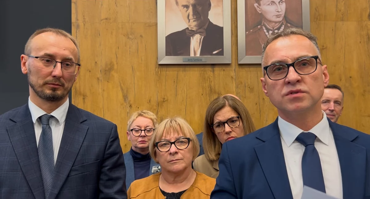 Radni: „Stoimy przed ryzykiem, że w mieście nie będzie miał kto odbierać śmieci”