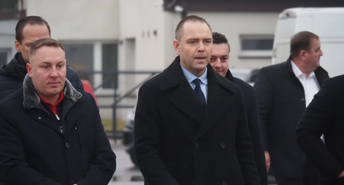 [ZDJĘCIA, WIDEO] Karol Nawrocki: - Właściciele firm transportowych wciąż czekają na paliwo po 5,19