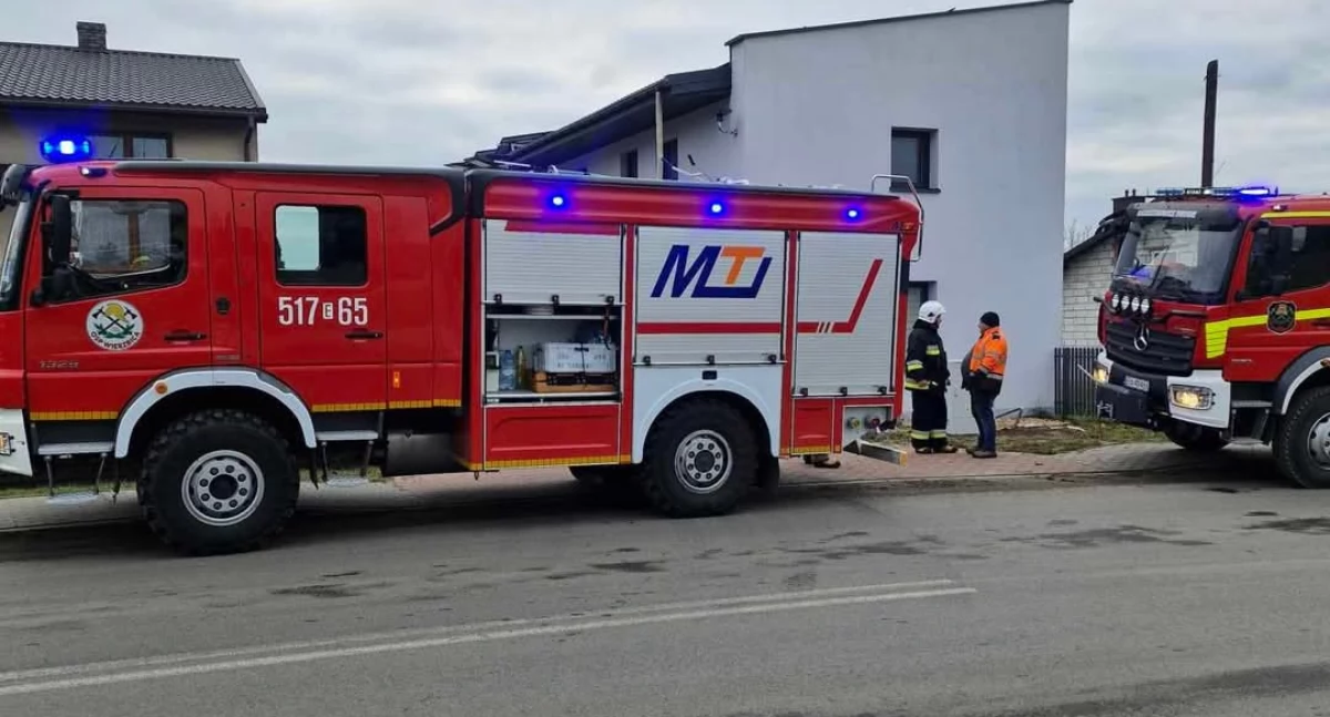 Pożar w Stobiecku Szlacheckim w gminie Ładzice. Paliła się koparka 