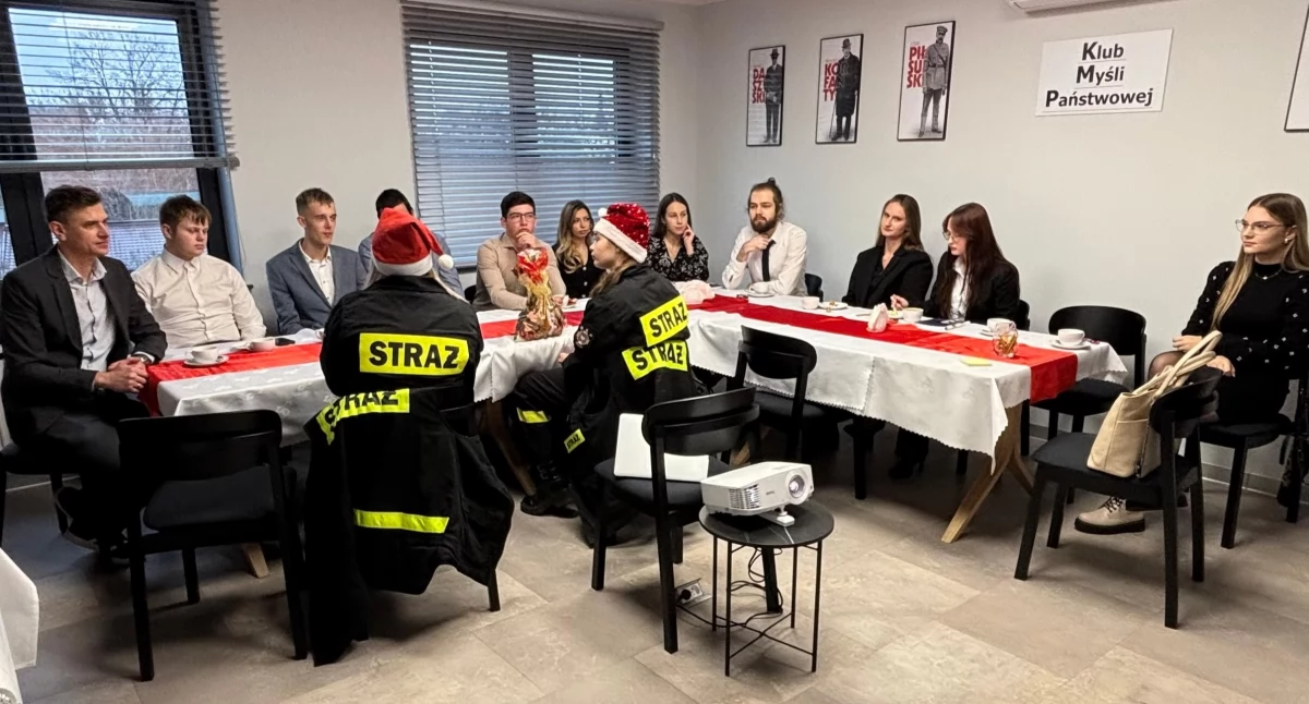 Kolejny zjazd Szkoły Liderów w Radomsku. Był wykład, warsztaty i świąteczny obiad