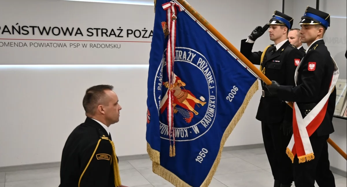 Młodszy brygadier Artur Bartosik oficjalnie komendantem Państwowej Straży Pożarnej w Radomsku