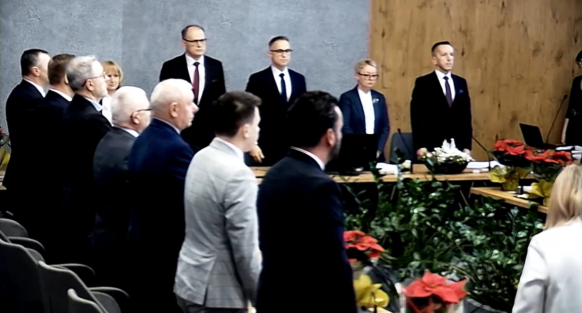 Radni uczcili minutą ciszy Stanisława Janusza Ligęzę, wiceprezydenta Radomska w latach 1990–1994