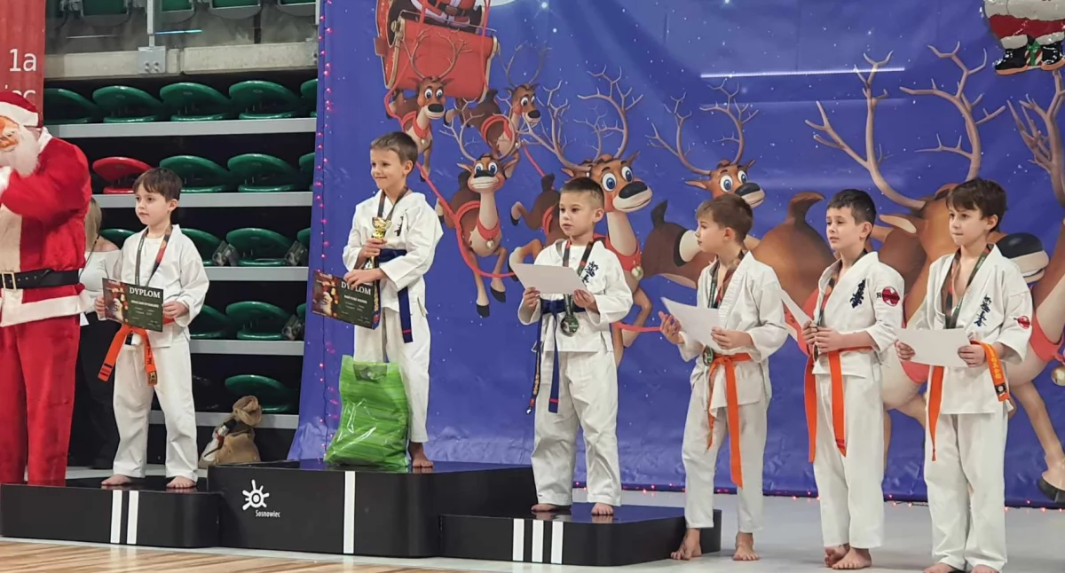 Trzynaście medali przywieźli zawodnicy KK Randori z turnieju w Sosnowcu