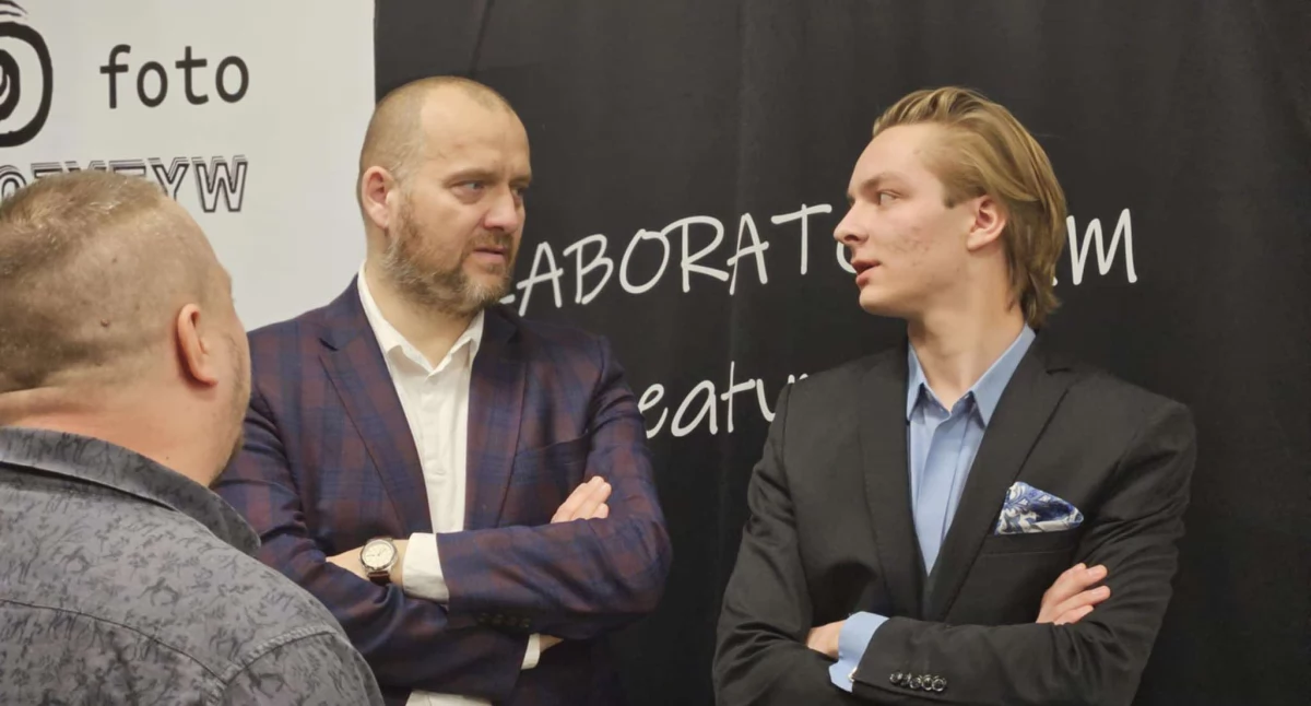 NiePewność. Wernisaż wystawy Karola Bogacza w galerii stowarzyszenia foto Pozytyw przy Przedborskiej