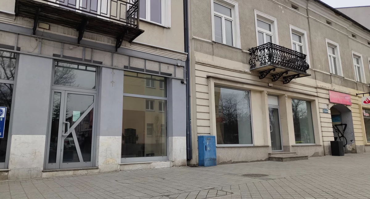 Kolejne dwa duże sklepy zwinęły się z Reymonta. Tak umiera centrum