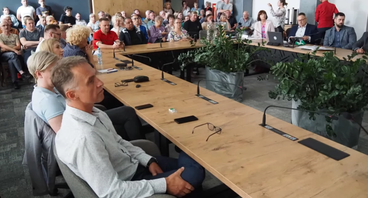 Referendum w sprawie spalarni: jak zagłosują radni. Musieliśmy ich spytać, bo milczeli