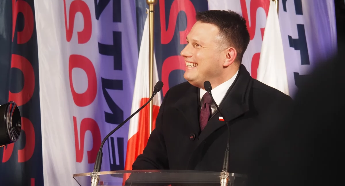 Nowak komentuje: Żartownisie i złodzieje. „Bo władza się słusznie należy