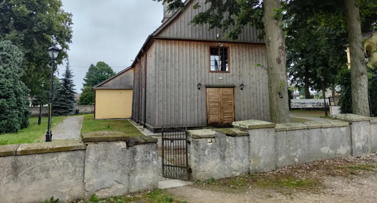 Proboszcz parafii w Rzejowicach stanął przed sądem i został uznany winnym. Ksiądz prowadził samochód, choć stracił prawo jazdy