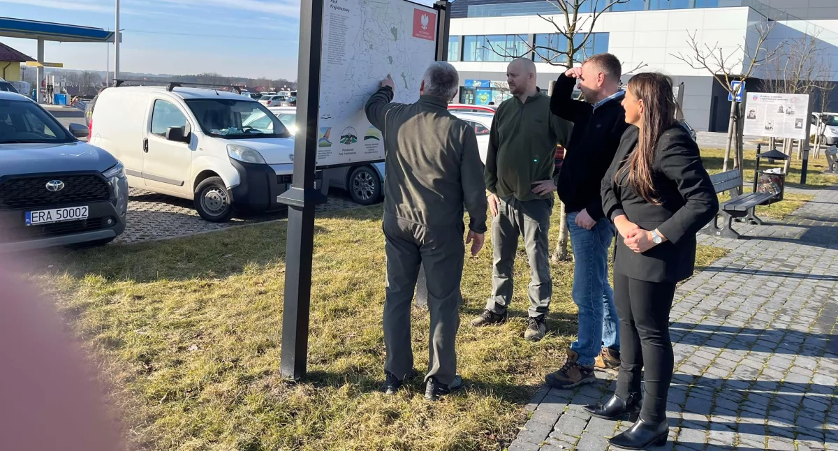 Żółty Szlak Królewskich Łowów może być dłuższy o wiele kilometrów. To dodatkowa gratka dla pieszych turystów