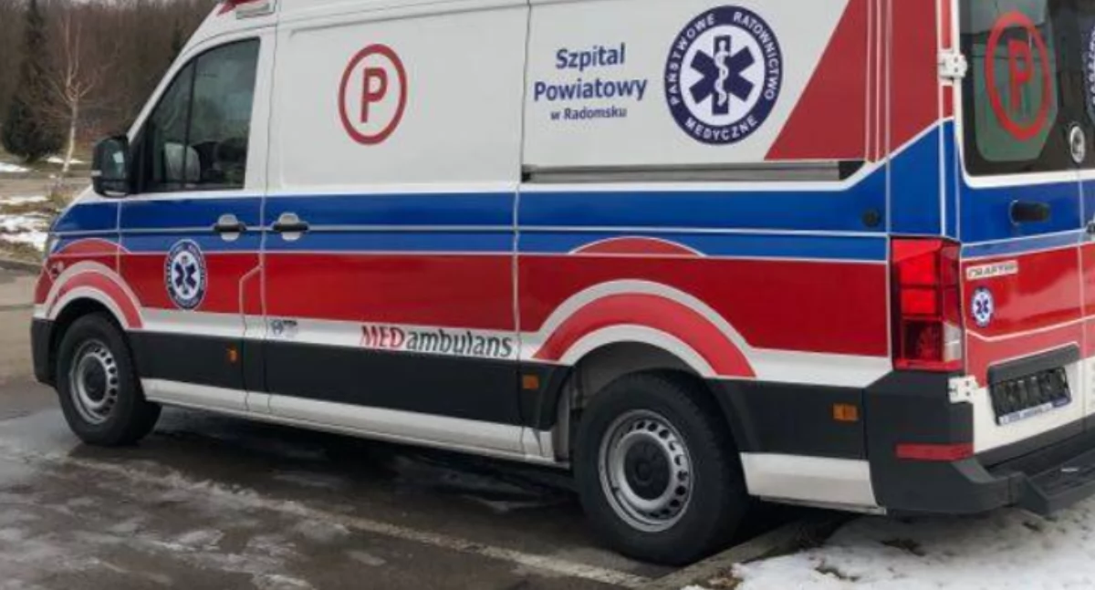 Pogotowie, straż i policja w parku Świętojańskim. 57-letni mężczyzna dostał ataku padaczki