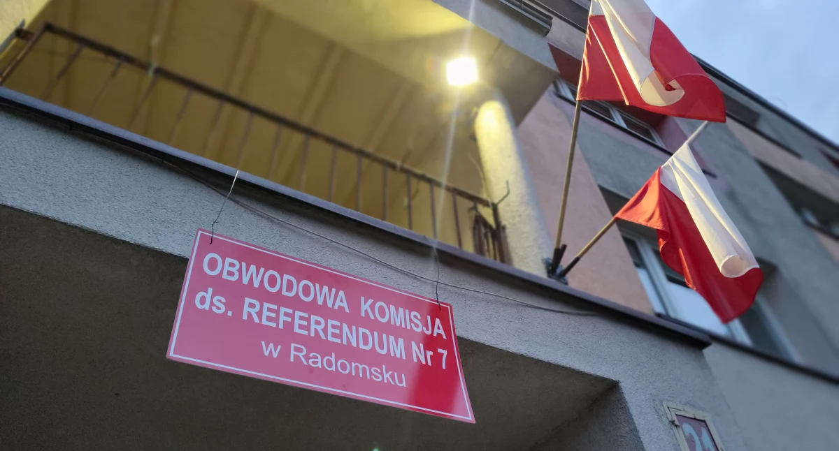 Nowak komentuje: Demokracja, byle w umiarze. „Tak naprawdę ludzie chcą, by decydować za nich?