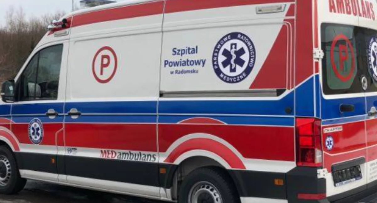 70-latka przez kilka godzin leżała na podłodze. Przed 10 rano udało się jej wezwać pomoc