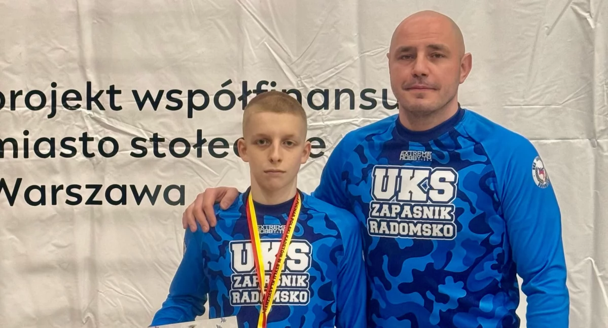 Szymon Młynarczyk wywalczył brązowy medal w Pucharze Polski Juniorów Młodszych w Warszawie w zapasach w stylu klasycznym
