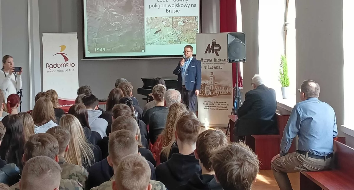 Poszukiwanie miejsca pochówku generała Stanisława Sojczyńskiego. Wykład dr. Krzysztofa Latochy
