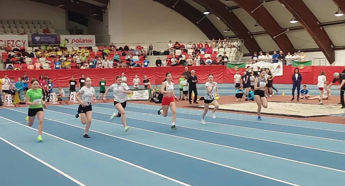 Zawodnicy Athletics Team Radomsko walczyli o medale Indywidualnych Halowych Mistrzostw Zrzeszenia LZS Województwa Łódzkiego