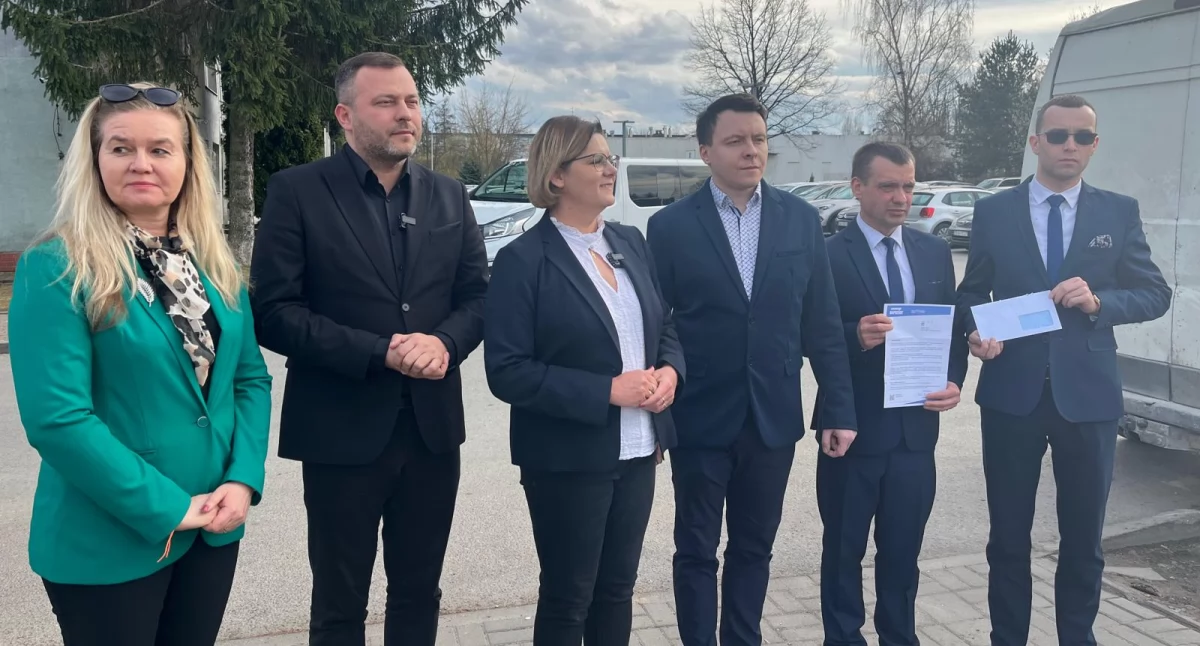 Nielagalna agitacja Trzaskowskiego w urzędach. Radni PiS składają wniosek o możliwości popełnienia wykroczenia 