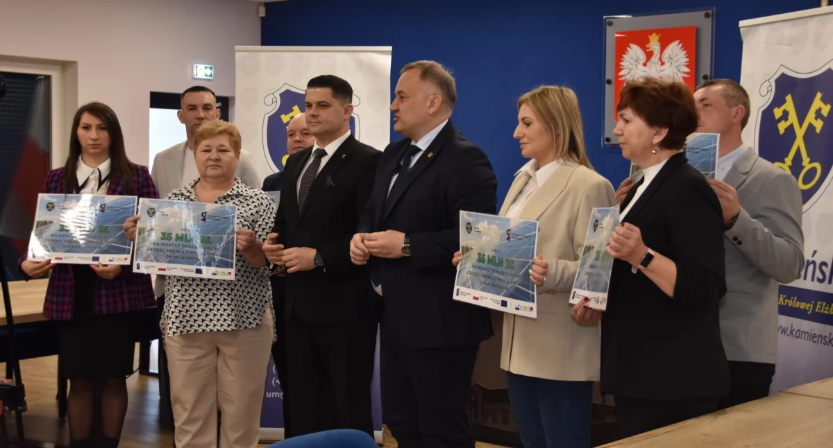 Gmina Kamieńsk. 35 mln zł na prawie 800 instalacji, które ograniczą emisję CO2