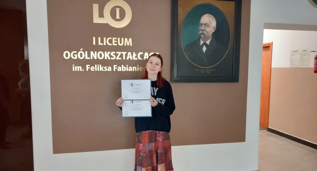Uczennica I LO Zofia Maligłówka zakwalifikowała się do III etapu LV Olimpiady Literatury i Języka Polskiego
