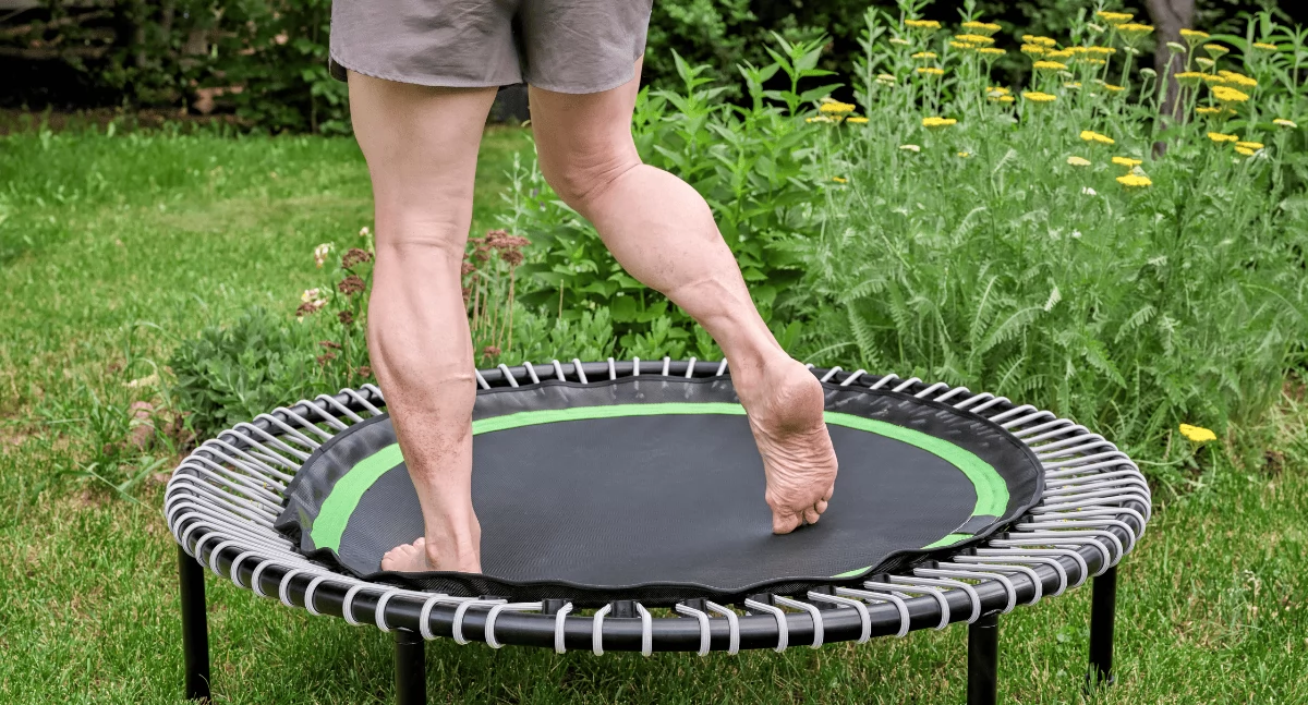 Trampolina ogrodowa - bezpieczna rozrywka i aktywność fizyczna dla całej rodziny