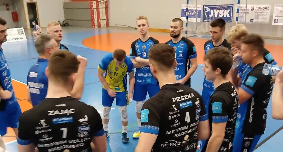 Siatkarze METPRIM Volley rozbili rywala