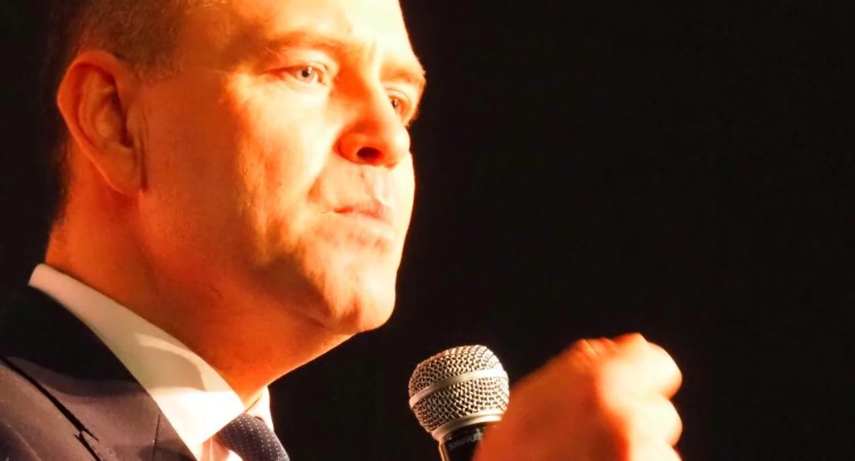 Nowak komentuje: Batyr po turkmeńsku. „Jakby bali się, że Trzaskowski ich przekona do siebie