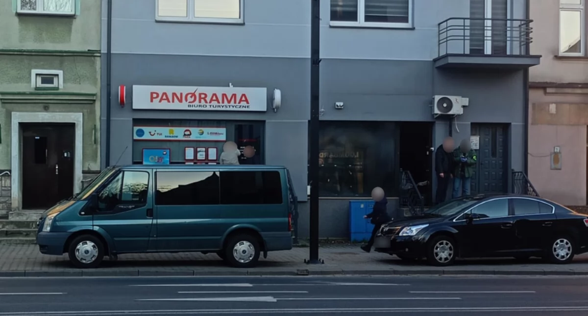 Obława na punkty z automatami w Radomsku. Funkcjonariusze KAS już raz je zamykali. W październiku zeszłego roku