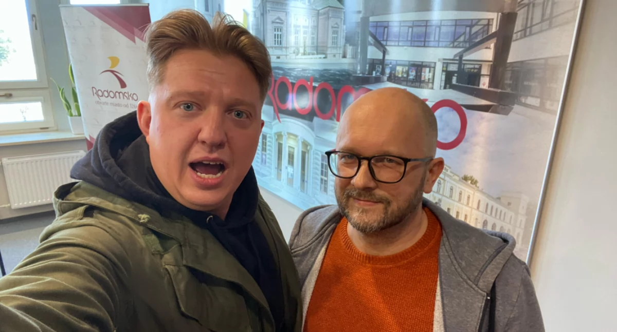 Płacić uczniom za frekwencję? Czemu nie? Skoro firmy płacą za niepalenie... [Podcast Dwaj Panowie AA]