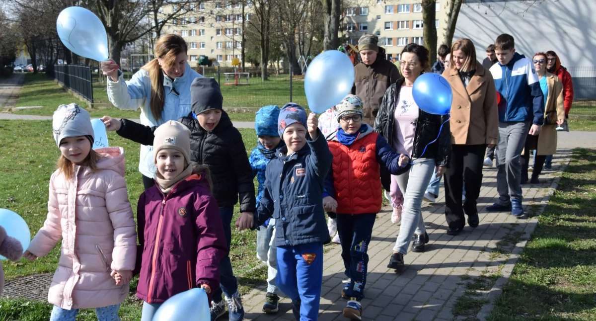 Błękitny Marsz na Wielorybku. Z okazji Światowego Dnia Świadomości Autyzmu