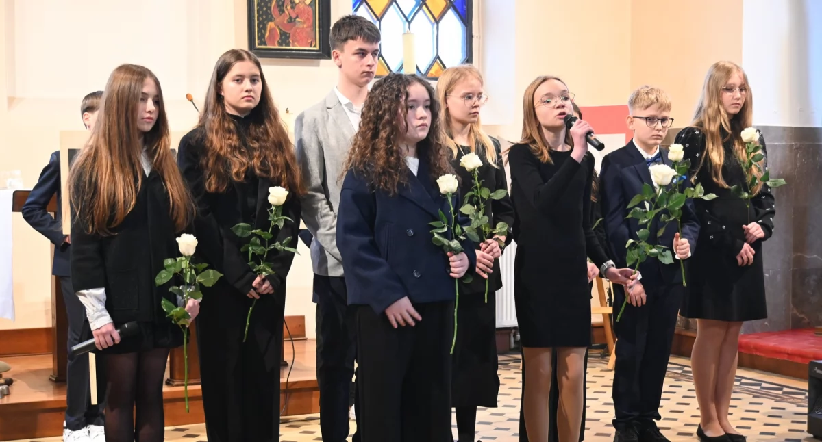 85. rocznica Zbrodni Katyńskiej. Uroczysta msza święta i montaż słowno-muzyczny „Katyń - ocalić od zapomnienia”