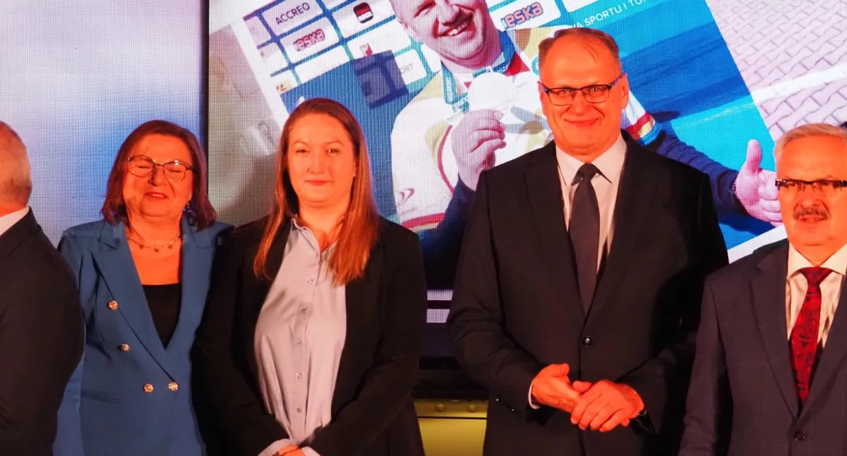 Nowak: Szymonowa alegoria poklasku partyjnego nie znalazła [Komentarz]