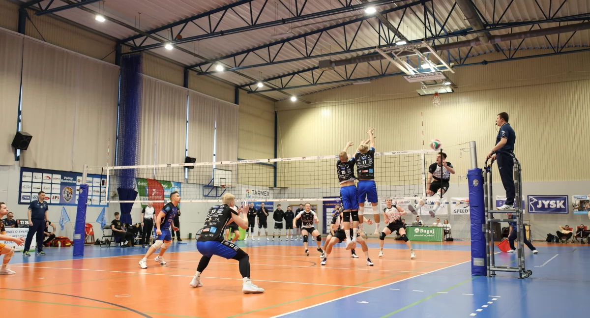 Siatkarski finał o wejście do II ligi