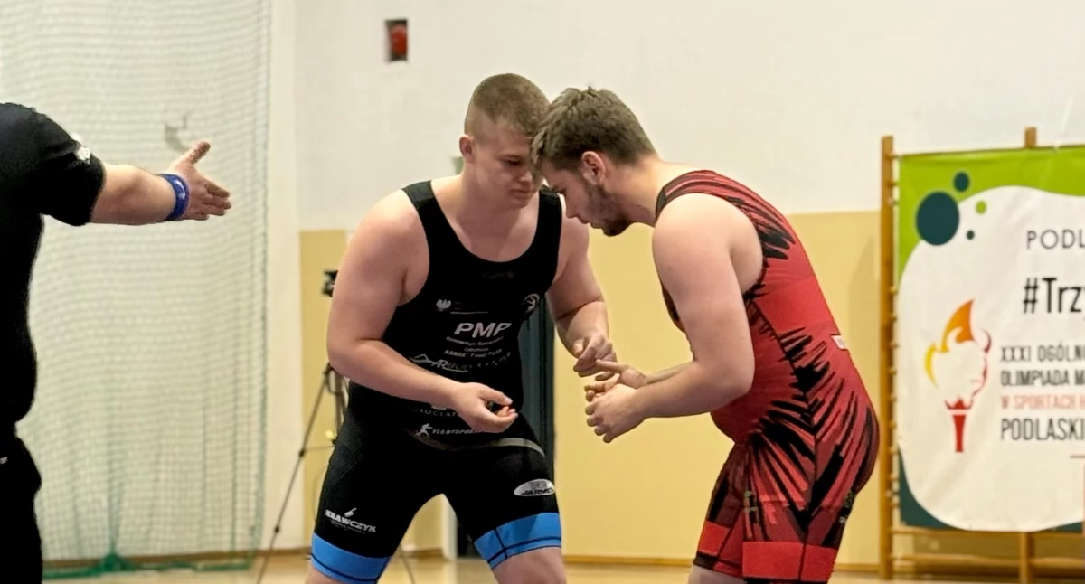 XXXI Ogólnopolska Olimpiada Młodzieży w sportach halowych. Na maty w Białymstoku wyszło czterech zawodników UKS-u Zapaśnik Radomsko